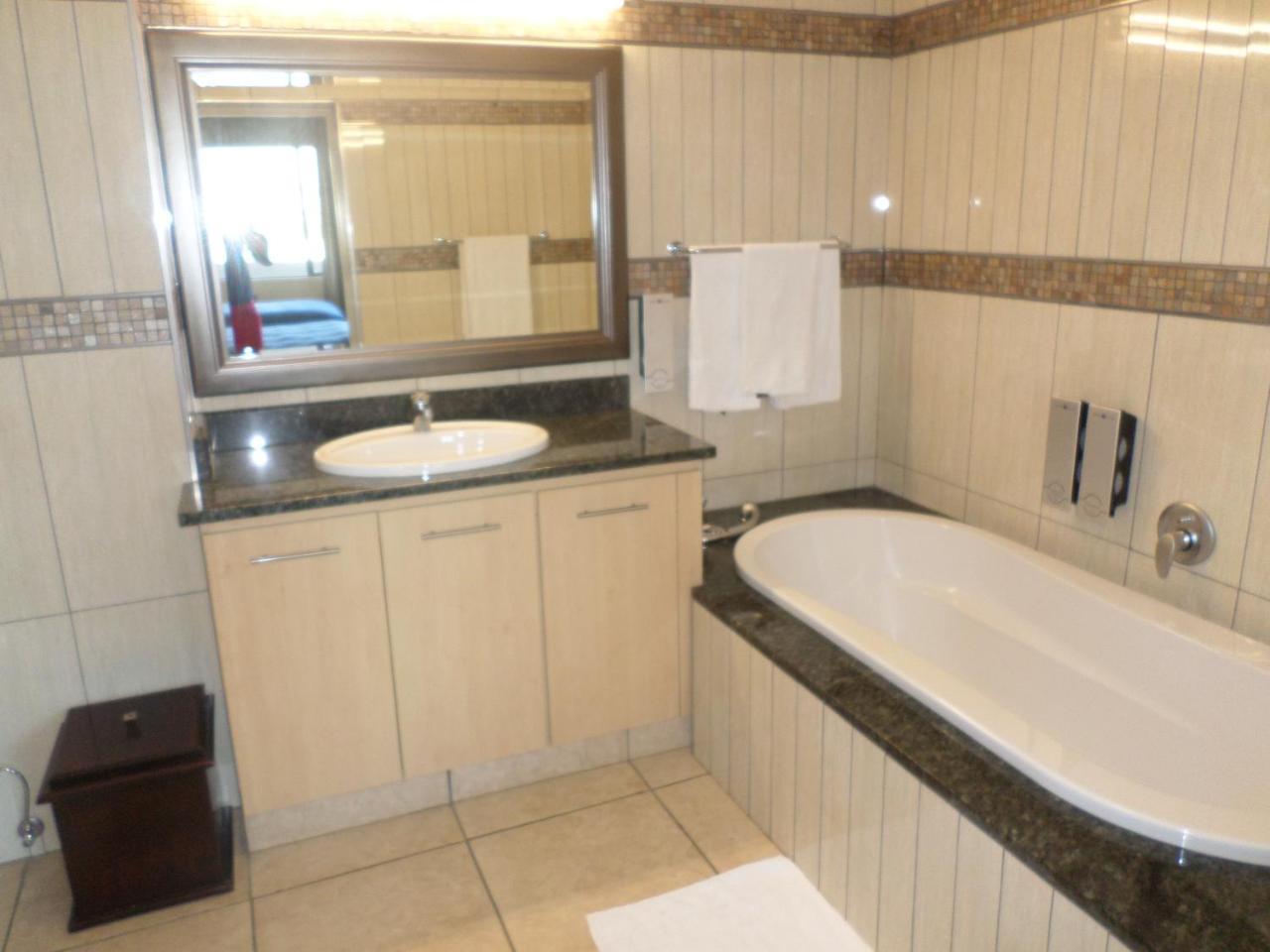 The Links Guest House Pretoria-Noord Exterior foto